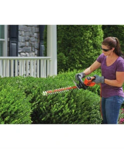 BLACK+DECKER BEHTS300 SAWBLADE 120V 3.8 Amp Brushed 20 in. Corded Hedge Trimmer -Cheap Black & Decker Store bdknbehts300 c